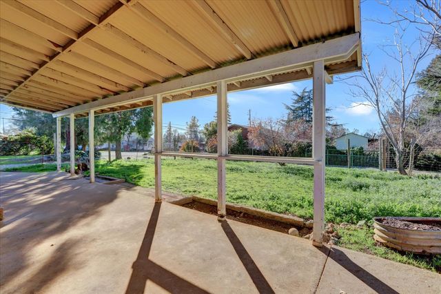 12282 Rough And Ready Hwy, Grass Valley, CA 95945