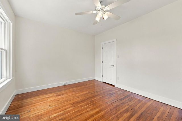 5225 LARCHWOOD AVE, Philadelphia, PA 19143