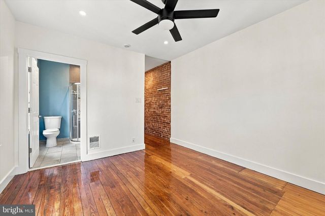 5225 LARCHWOOD AVE, Philadelphia, PA 19143