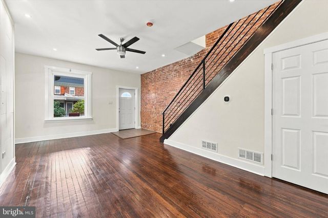 5225 LARCHWOOD AVE, Philadelphia, PA 19143
