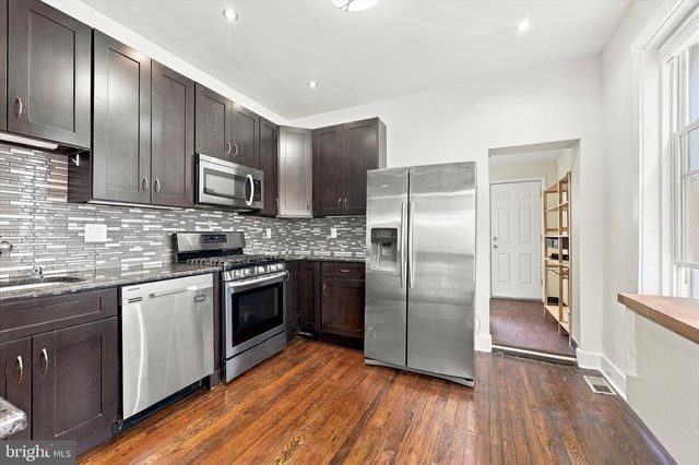 5225 LARCHWOOD AVE, Philadelphia, PA 19143