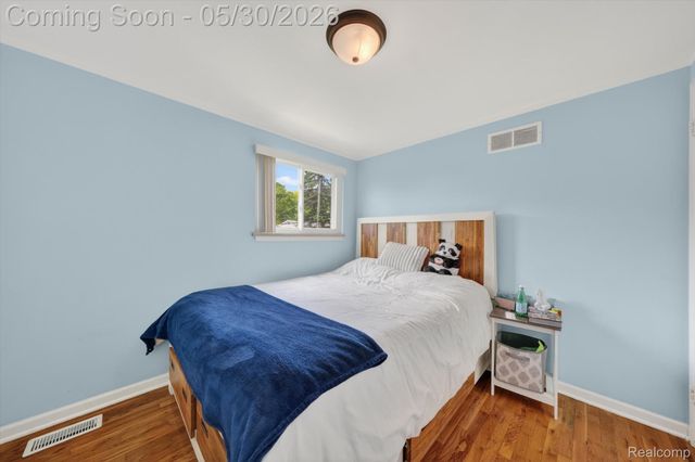 4059 Gatesford Circle Drive, Troy, MI 48085