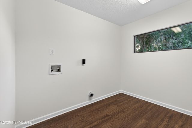6602 SMITHFIELD PLANTATION Road, Jacksonville, FL 32218