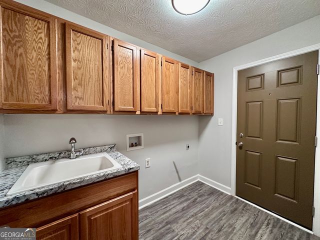 5506 Woodland Drive, Douglasville, GA 30135