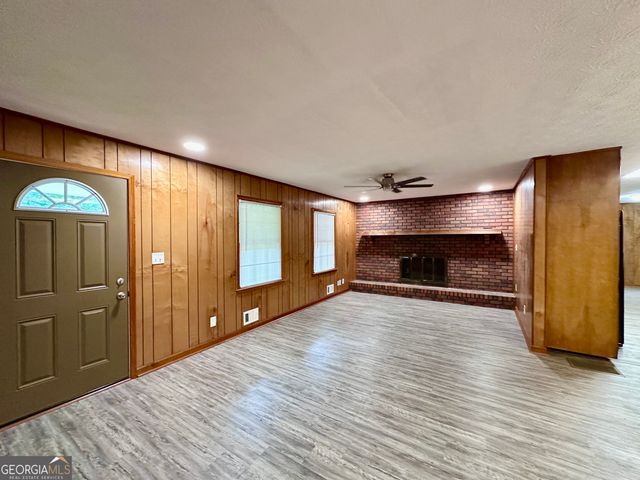 5506 Woodland Drive, Douglasville, GA 30135
