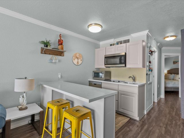 6300 Seawall Boulevard 3107, Galveston, TX 77551
