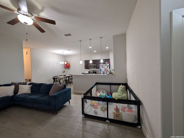 2237 AVERY VLG, New Braunfels, TX 78130