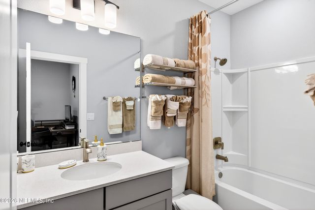 11104 MOTION Court, Jacksonville, FL 32256