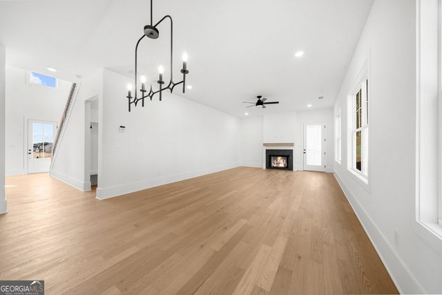 205 Carrington Point, Canton, GA 30115