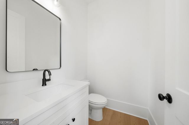 205 Carrington Point, Canton, GA 30115