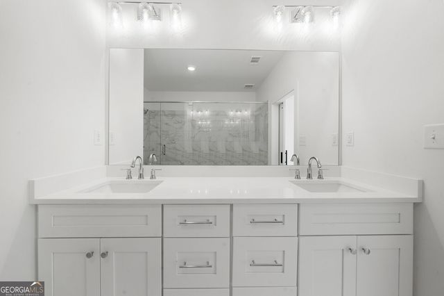 205 Carrington Point, Canton, GA 30115