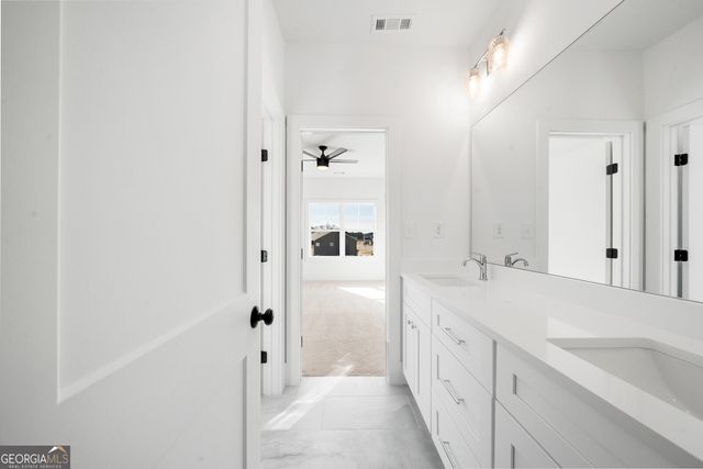 205 Carrington Point, Canton, GA 30115