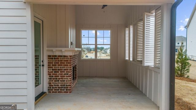 205 Carrington Point, Canton, GA 30115