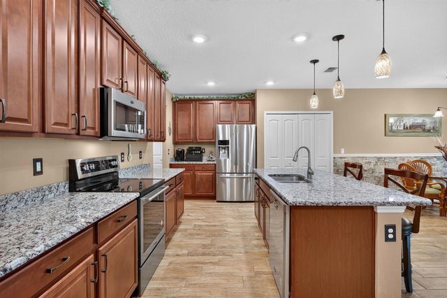 4562 SW Bradbury Street, Port St. Lucie, FL 34953