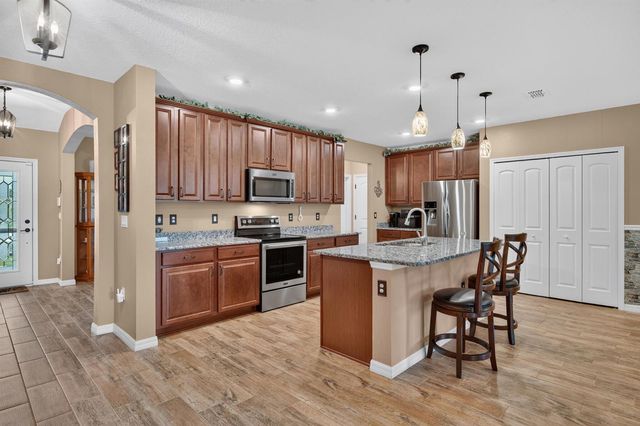 4562 SW Bradbury Street, Port St. Lucie, FL 34953