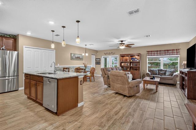 4562 SW Bradbury Street, Port St. Lucie, FL 34953
