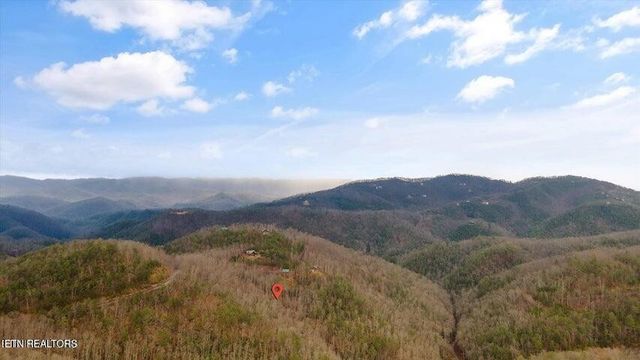 6 Deep Spring Lane, Sevierville, TN 37862