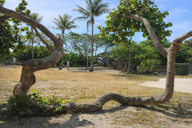 141 Waterside Drive 141, Hypoluxo, FL 33462