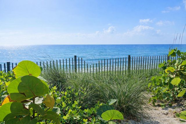 141 Waterside Drive 141, Hypoluxo, FL 33462