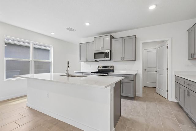 1357 JUNE LAKE LOOP, Haines City, FL 33844