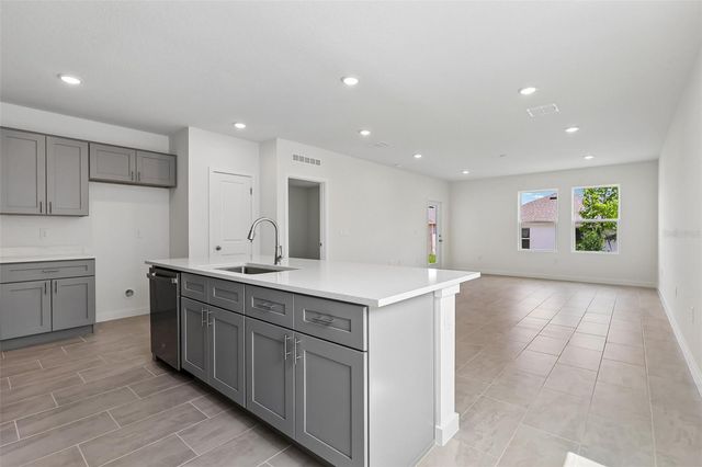 1357 JUNE LAKE LOOP, Haines City, FL 33844
