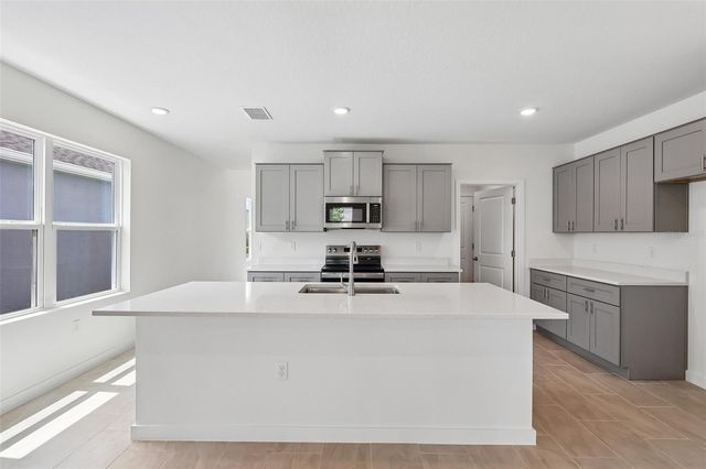 1357 JUNE LAKE LOOP, Haines City, FL 33844