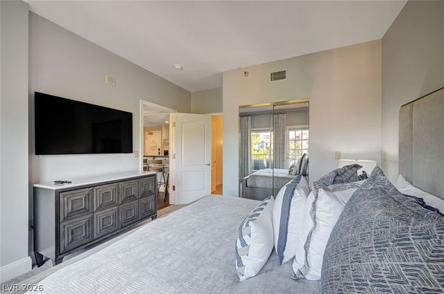 30 Strada Di Villaggio 250, Henderson, NV 89011