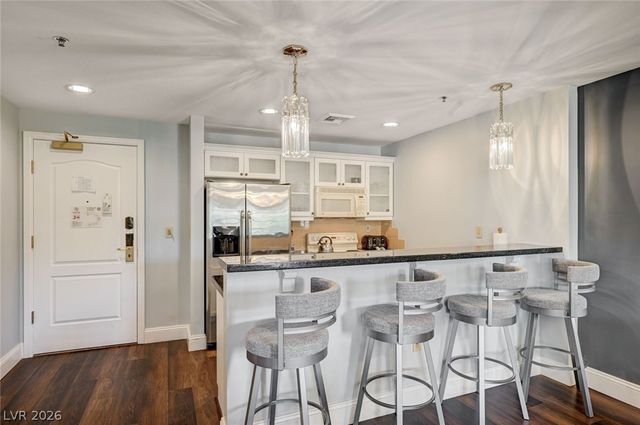 30 Strada Di Villaggio 250, Henderson, NV 89011