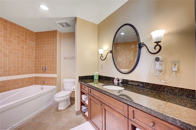 30 Strada Di Villaggio 250, Henderson, NV 89011