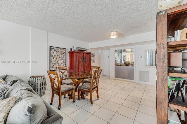 5001 Collins Ave 6E, Miami Beach, FL 33140