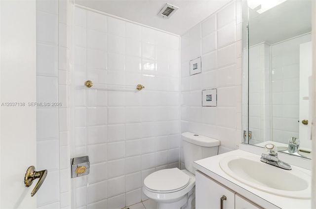 5001 Collins Ave 6E, Miami Beach, FL 33140