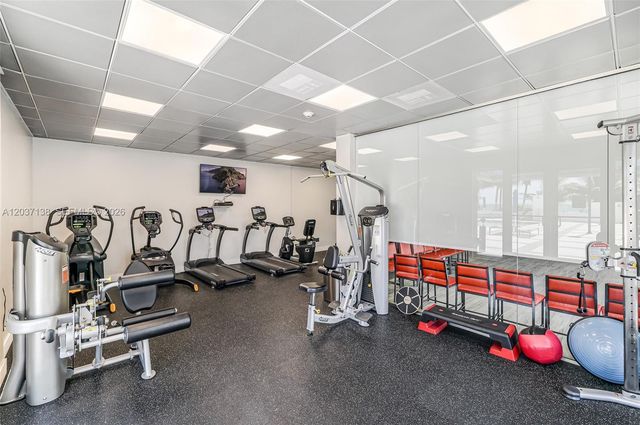 5001 Collins Ave 6E, Miami Beach, FL 33140