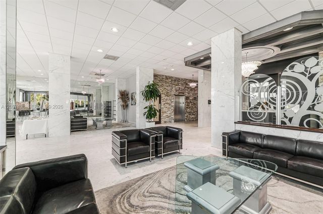 5001 Collins Ave 6E, Miami Beach, FL 33140