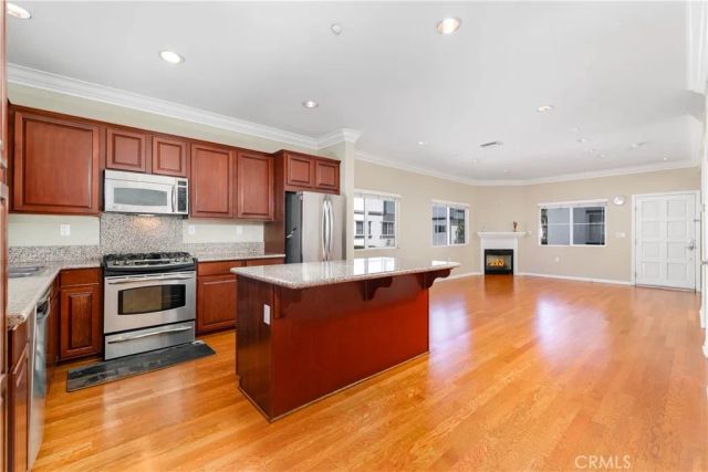 9301 Shirley Avenue 28, Northridge, CA 91324