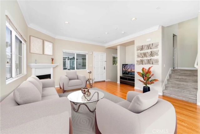 9301 Shirley Avenue 28, Northridge, CA 91324