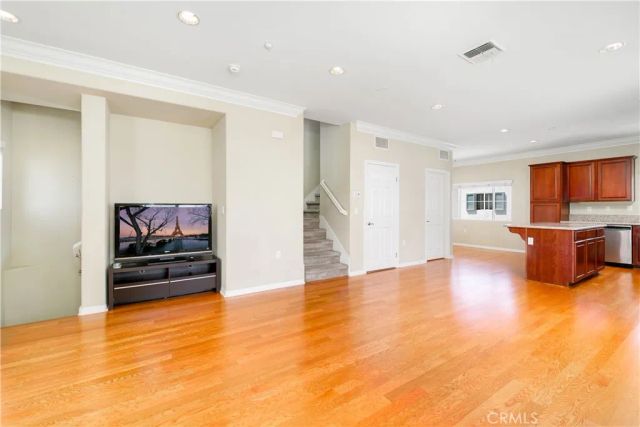 9301 Shirley Avenue 28, Northridge, CA 91324