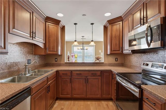 500 Winston Salem Ave Apt 103, Virginia Beach, VA 23451