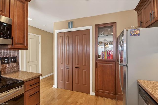 500 Winston Salem Ave Apt 103, Virginia Beach, VA 23451