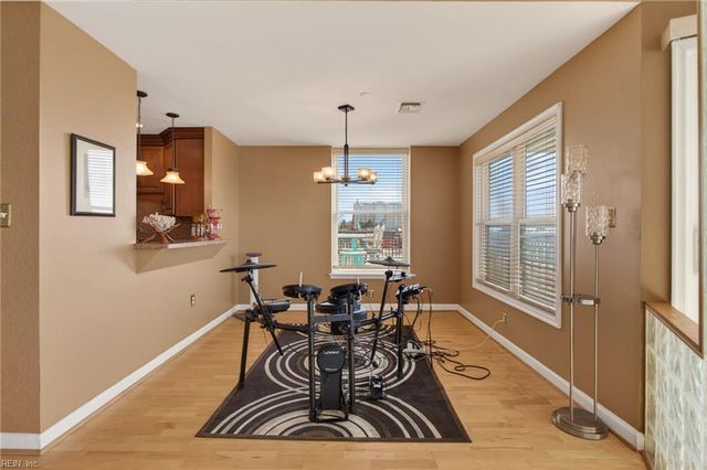 500 Winston Salem Ave Apt 103, Virginia Beach, VA 23451