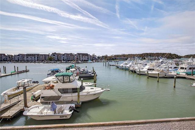 500 Winston Salem Ave Apt 103, Virginia Beach, VA 23451