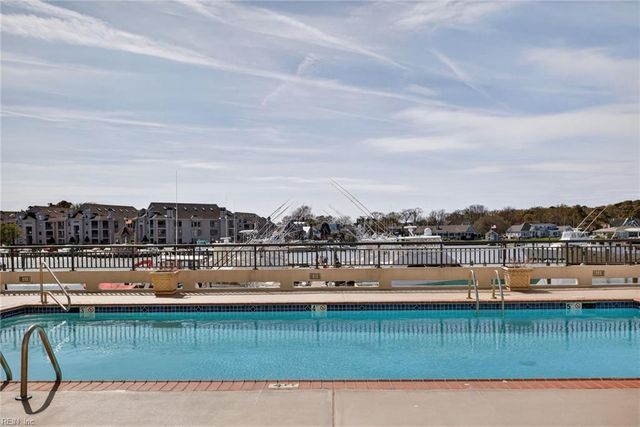 500 Winston Salem Ave Apt 103, Virginia Beach, VA 23451