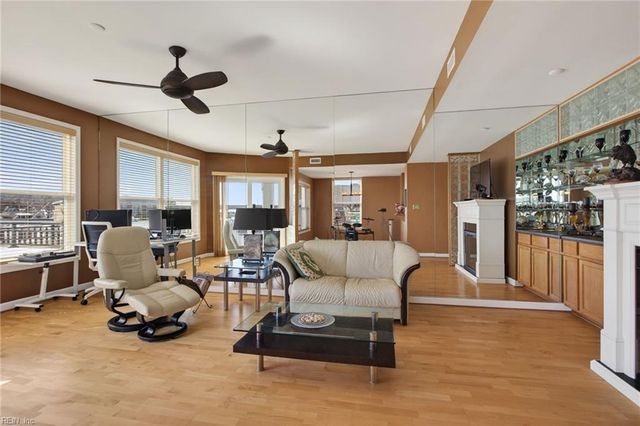 500 Winston Salem Ave Apt 103, Virginia Beach, VA 23451