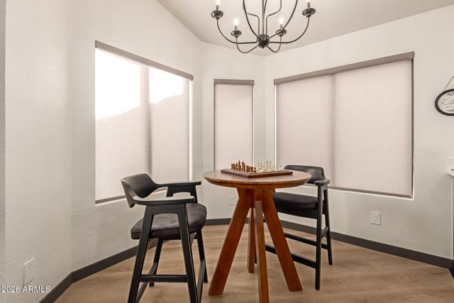 22 E CAROLINE Lane, Tempe, AZ 85284