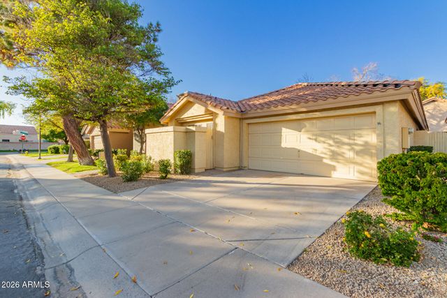 22 E CAROLINE Lane, Tempe, AZ 85284