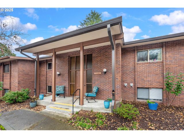 11510 Sw CROWN Dr 5, King City, OR 97224