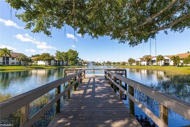 8475 Charter Club CIR # 5, Fort Myers, FL 33919