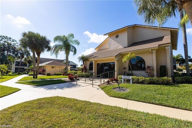 8475 Charter Club CIR # 5, Fort Myers, FL 33919