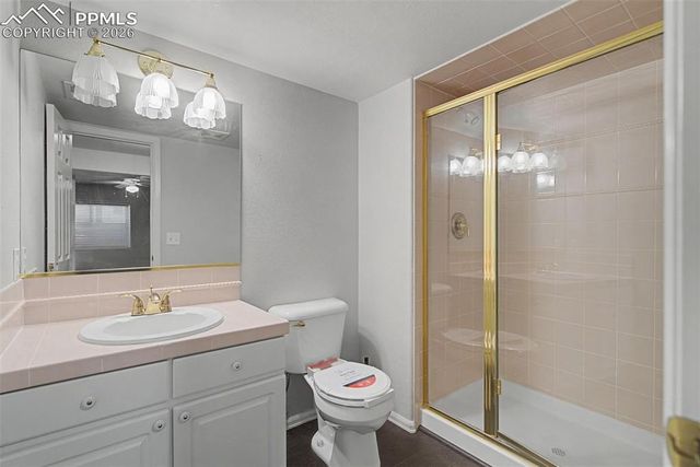 20 Luxury Lane, Colorado Springs, CO 80921