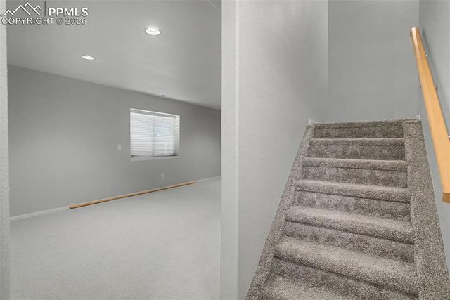 20 Luxury Lane, Colorado Springs, CO 80921