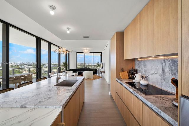 500 Alton 1205, Miami Beach, FL 33139